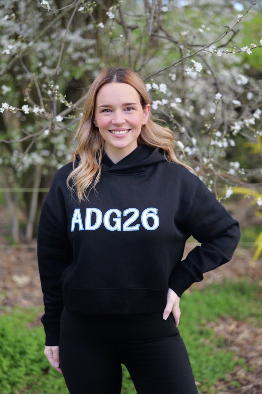 Hoodie - Women "ADG 26"